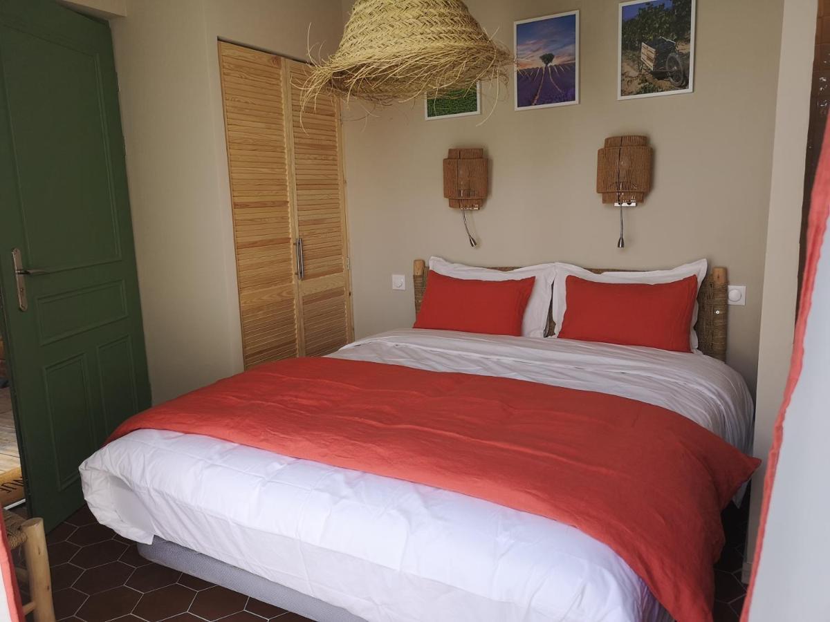 Drome Provencale Maison Familiale Calme Dans Village Valréas 外观 照片