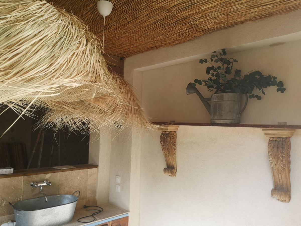 Drome Provencale Maison Familiale Calme Dans Village Valréas 外观 照片