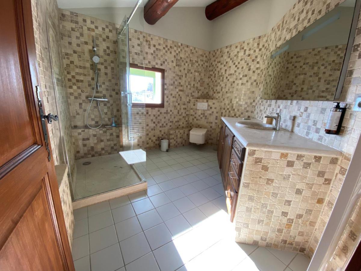 Drome Provencale Maison Familiale Calme Dans Village Valréas 外观 照片