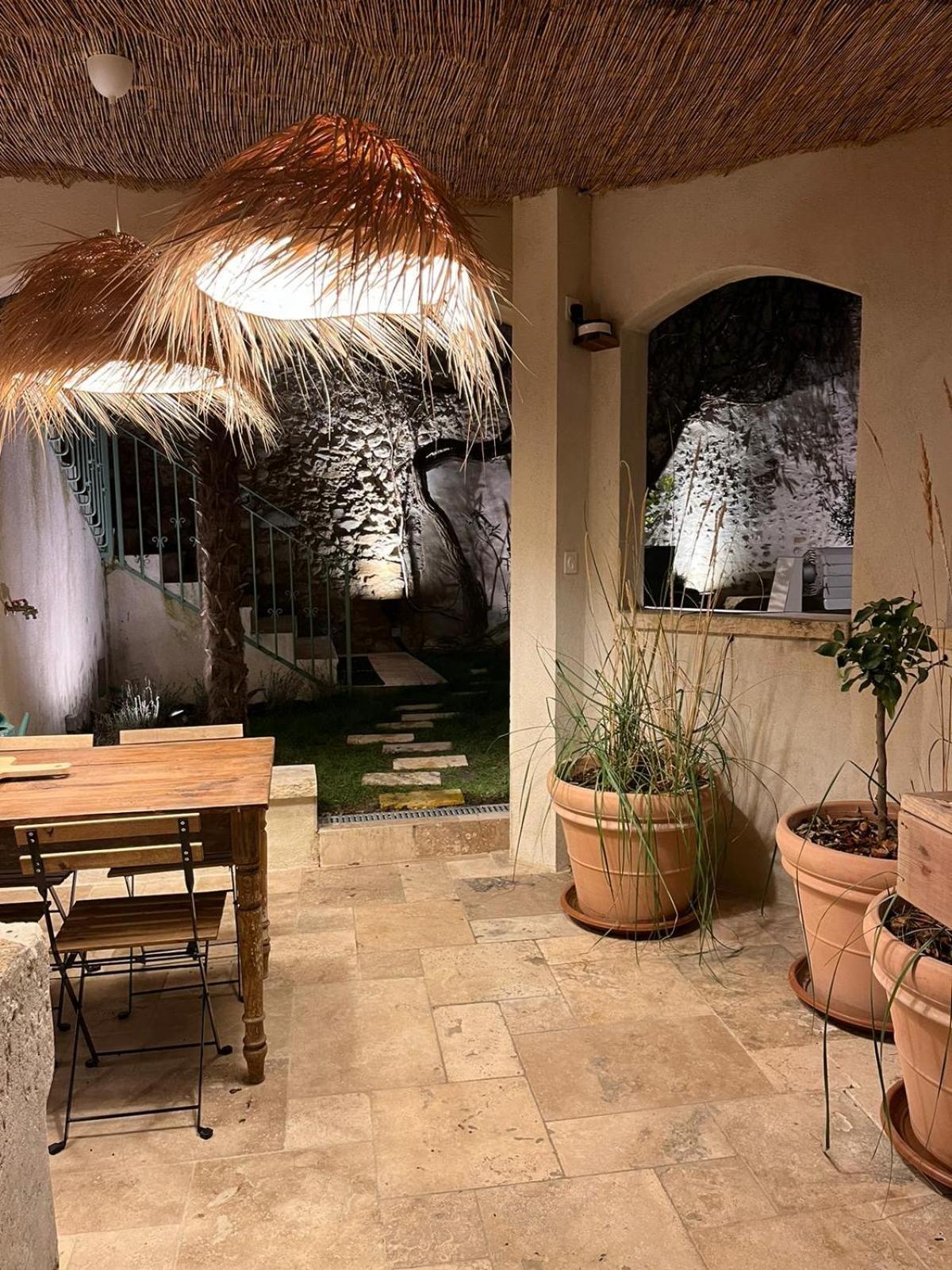 Drome Provencale Maison Familiale Calme Dans Village Valréas 外观 照片