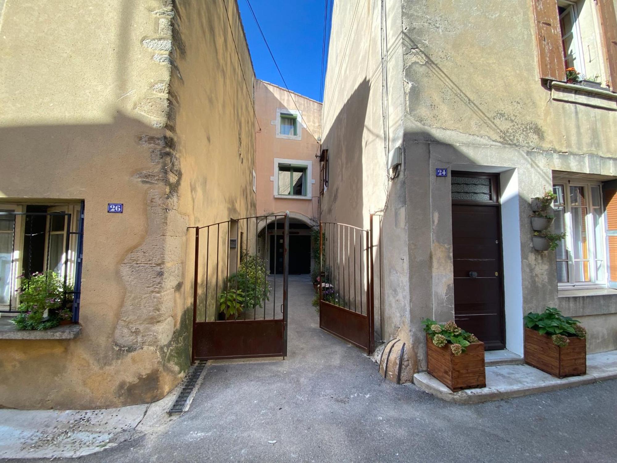 Drome Provencale Maison Familiale Calme Dans Village Valréas 外观 照片