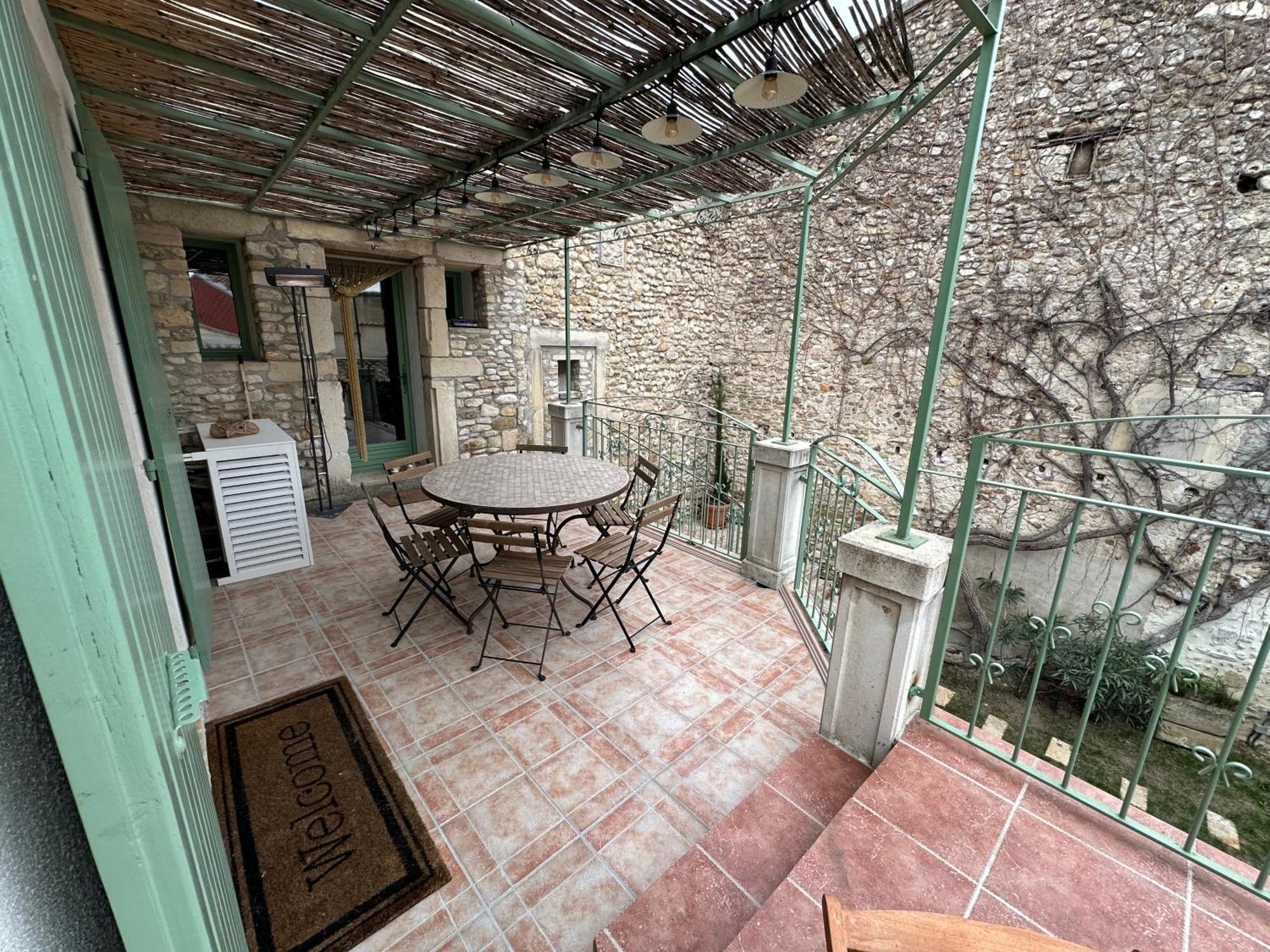 Drome Provencale Maison Familiale Calme Dans Village Valréas 外观 照片